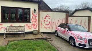 Familia este șocată și nu &icirc;și poate explica cine ar fi putut face un astfel de gest.