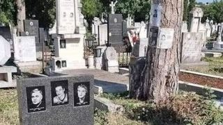 Acest câine vizitează zilnic mormântul stăpânilor săi: „Există ceva în lume numit iubire adevărată, profundă, dezinterasată”