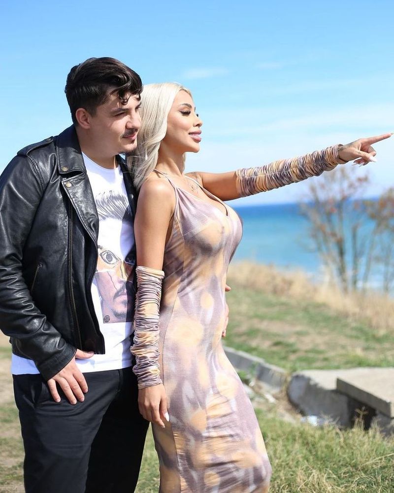De câte ori s-au "despărțit" și "împăcat" unul dintre cele mai iubite cupluri din showbiz-ul românesc? Bogdan de la Ploiești și Cristina Pucean au dat tot din casă