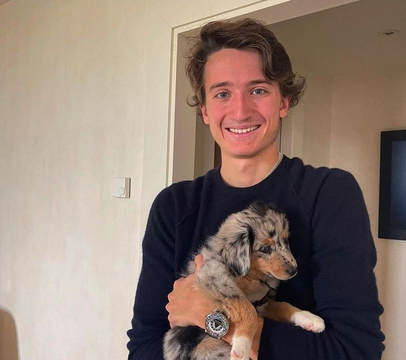 Arnault se află pe locul 1, cu o avere astronomică de 168,9 miliarde de lire sterline de la compania sa