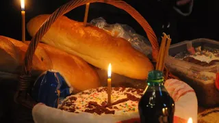 Floriile 2023. Ce se dă de pomană &icirc;n această zi de mare sărbătoare?