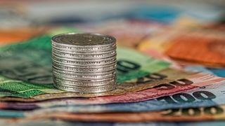 Curs valutar BNR azi, 6 aprilie 2023.