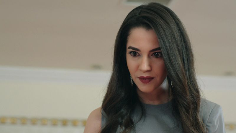 Astazi, la Kanal D2, de la ora 18:00, in “Instinct de mama”, Yeliz, prinsa cu ,,mata-n sac''