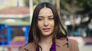 Astazi, la Kanal D2, de la ora 18:00, in &ldquo;Instinct de mama&rdquo;, Yeliz, prinsa cu ,,mata-n sac''