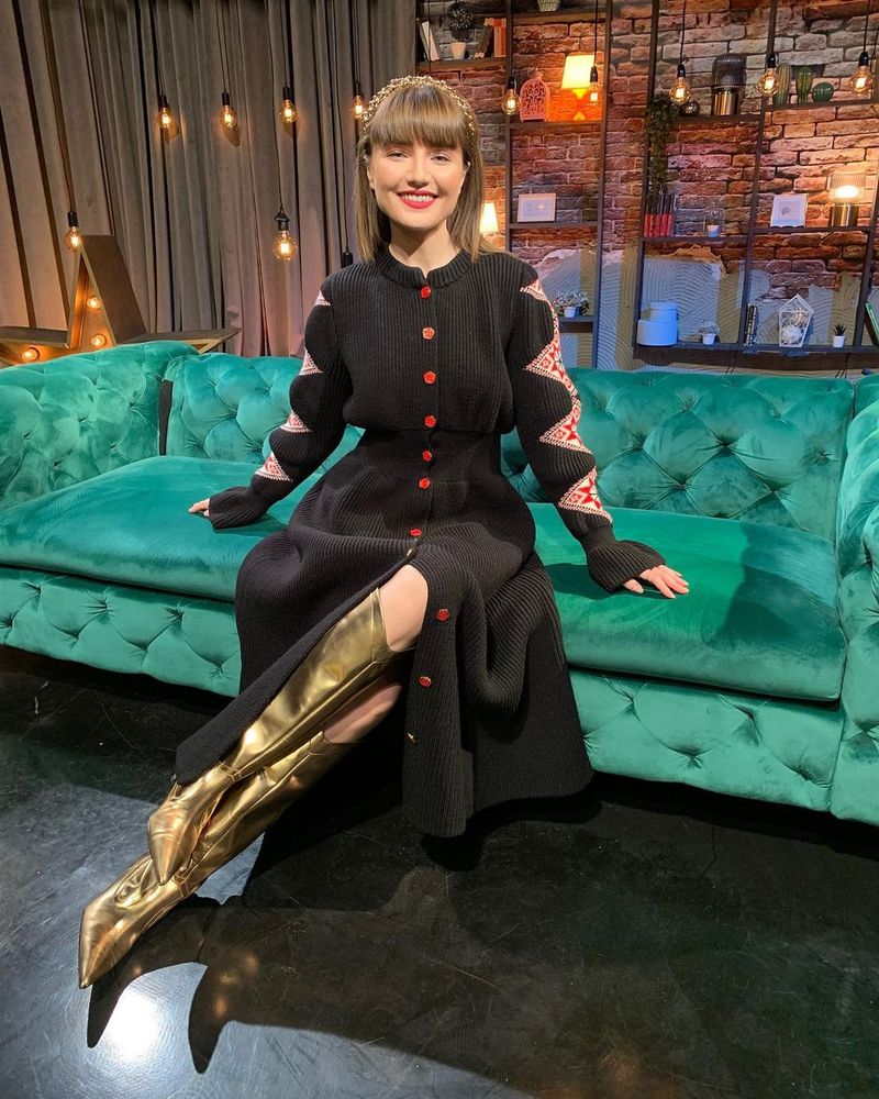 Roxen, muzică bună și povești de viață impresionante, în această seară, la “Duet cu Alexandra”, emisiune difuzată la 22:00, la Kanal D2