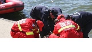 Trupul fără viață al unui bărbat a fost descoperit într-un lac din Neamț