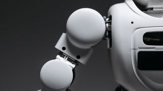 Pielea roboților respinge apa și se repară singură atunci c&acirc;nd este rănită minor sau formează abraziuni, la fel ca organismele vii.