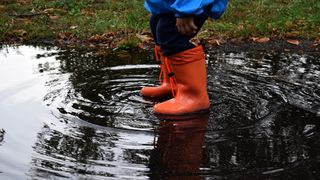 Avertizare meteo ANM de ploi și vijelii în mai multe județe din țară