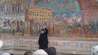 Care sunt semnele "sfârșitului vremurilor" din Biblie. "Am putea crede că ne aflăm tocmai în acele timpuri", spun preoții