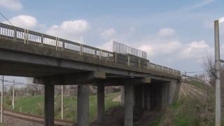 Un pod din Galați este pe punctul de a se prăbuși