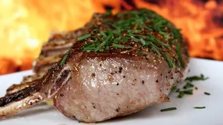 Rețetă friptură de miel. Secretul gospodinelor pentru friptura de la masa de Paște 2023