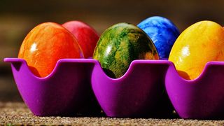 Cum poți vopsi în mod natural ouăle de Paște? Metode tradiționale din diferite zone ale României!