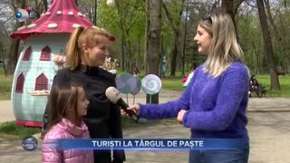 Turiști la târgul de Paște