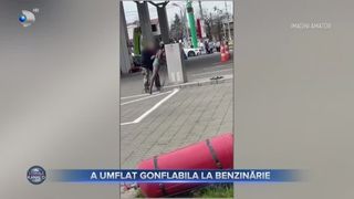 A umflat gonflabila la benzinărie