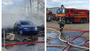 Incendiu la un depozit de fier vechi din Alba Iulia. Pompierii au intervenit