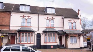 Povestea unei rom&acirc;nce din Birmingham sărbătorește Paștele cu familia &icirc;ntr-o casă minusculă: &bdquo;E un coșmar&rdquo;