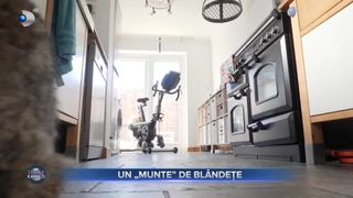 Un &bdquo;munte&rdquo; de bl&acirc;ndețe