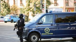 Panică într-un centru comercial din Capitală: la fața locului au intervenit echipaje de Poliţie şi pirotehnişti