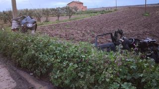 Tragedie în ziua de Paște. Doi tineri români au murit, după ce mașina în care se aflau s-a rupt pe jumătate