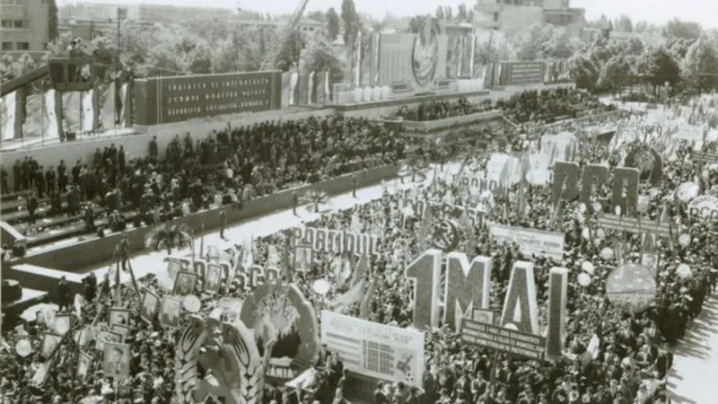 Minivacanța de 1 Mai 2023. Când pică Ziua Muncii și câte zile libere vor avea românii în acest an?