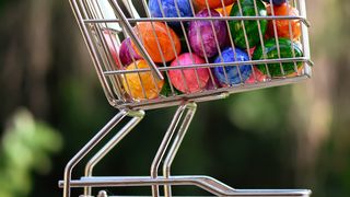 C&acirc;ți bani au cheltuit rom&acirc;nii pentru masa de Paște. Rom&acirc;nii nu s-au speriat de cel mai scump Paște din ultimii 10 ani