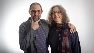 Mit sau realitate- Specialiștii explică de ce femeile trăiesc mai mult decât bărbații