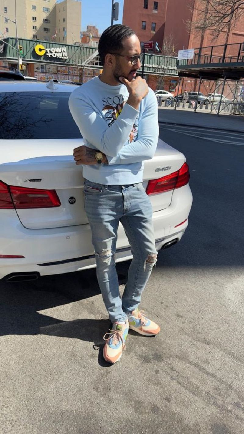 Fotograful Ahmed Scott