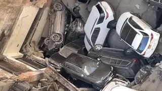 Un fotograf homeless care trăia &icirc;n mașină, prins &icirc;n "apocalipsa" din parcarea prăbușită