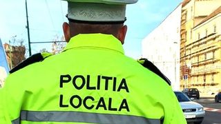 VIDEO - Candidații pentru posturile la Poliția Locală au dat pentru prima dată proba sportivă. Cei admiși au susținut astăzi probele scrise