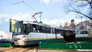 Un călător a murit &icirc;ntr-un tramvai din Capitală. Ce a dus la decesul acestuia