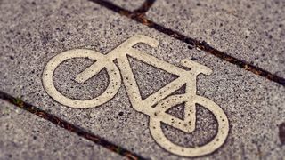 Moarte șocantă pentru un bărbat din Buzău. Acestuia i s-a făcut rău în timp ce mergea cu bicicleta