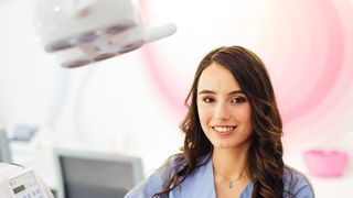 Andreea Aldescu - studentă Medicină Dentară