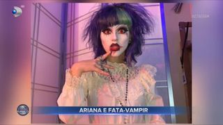 VIDEO- Ariana, fata care se transformă &icirc;n fiecare zi &icirc;n vampir