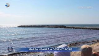 Marea Neagră a devenit roșie