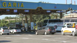 VIDEO- Vămile din Bulgaria, din ce în ce mai aglomerate în apropiere de 1 mai