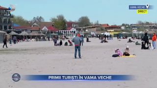 Primii turisti in Vama veche