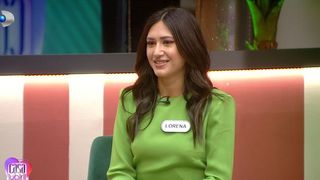 Băieții au avut parte de o surpriză în ediția de ieri. O nouă concurentă a trecut pragul emisiunii ”Casa Iubirii”