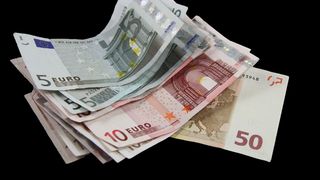 Curs valutar BNR azi, 4 mai 2023. La ce cotație a ajuns euro?