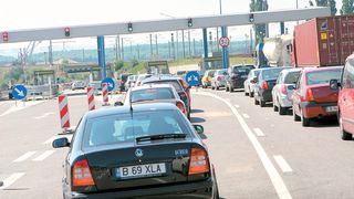 Ce riști dacă nu plătești Taxa de Pod de la Fetești. Amenda va fi de zece ori mai mare &icirc;n cazul neachitării