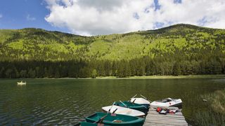 Lacuri colorate din Romania