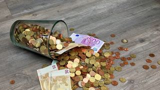 Curs valutar BNR azi, 8 mai 2023.