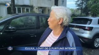 VIDEO- Furtună teribilă în Cluj-Napoca și Sălaj! A plouat cu grindină, iar șoselele s-au umplut de gheață 