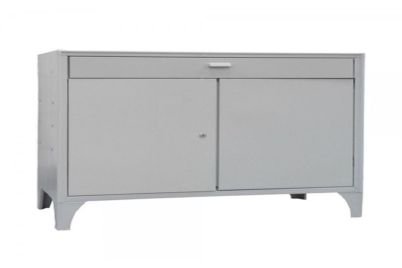 Dulap metalic pentru scule și unelte