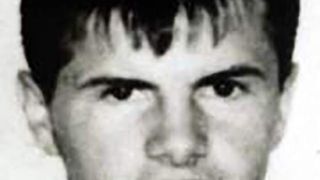 Și-a trăit viața liniștit în străinătate, fără să știe că este condamnat în țara sa. Povestea românului care a fost prins după 20 de ani