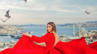 Larisa a fost luată la întrebări de Bianca. Concurenta vrea să afle ce s-a întâmplat între Kinga și Alexandru