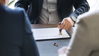 Fenomenul acestui secol: &bdquo;Divorțul din oboseală&rdquo;