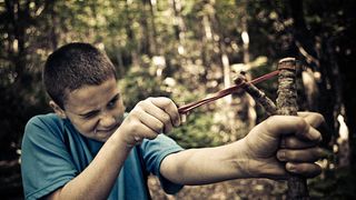 Cum a reușit acest băiat să-și salveze sora mai mică din mâinile unui răpitor? Eroul are doar 13 ani