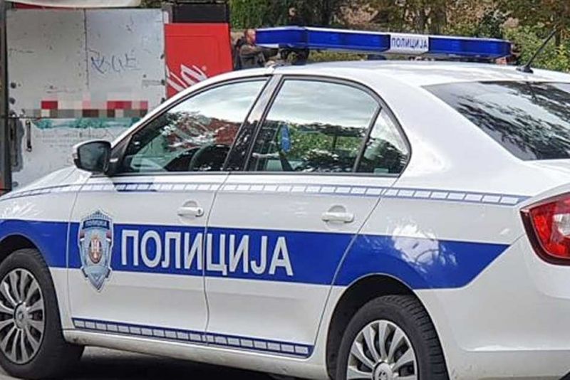 Fata rănită a fost transferată la spitalul din Zrenjanin.