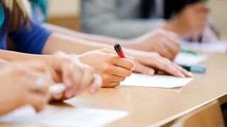 Bacalaureat 2023. A început sesiunea specială a examenului. Subiectele și baremul de corectare pentru fiecare materie!