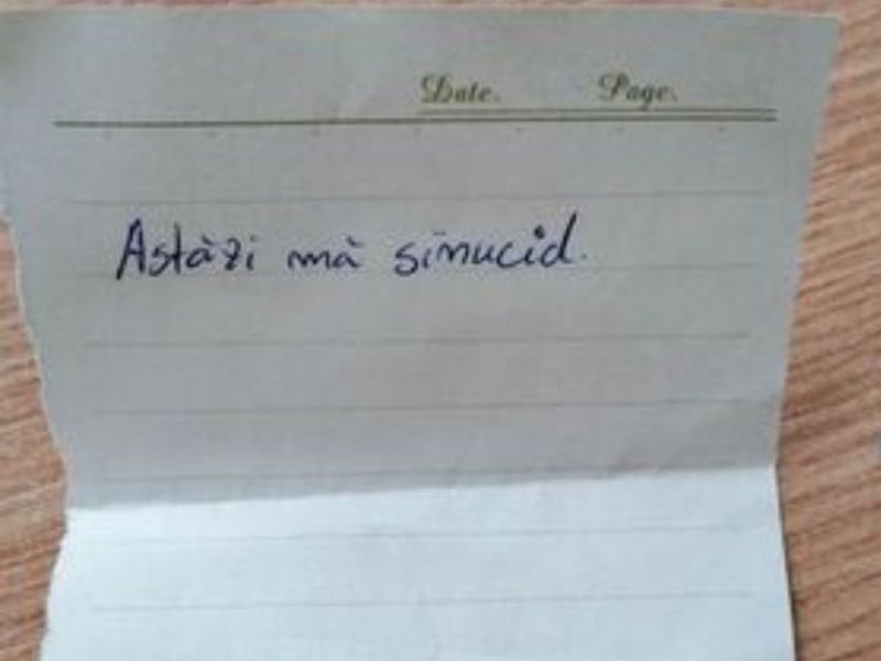 Biletul straniu găsit de o femeie din Satu Mare, într-un mijloc de transport. Mesajul halucinant, scris pe hârtie: „Astăzi mă sinucid”